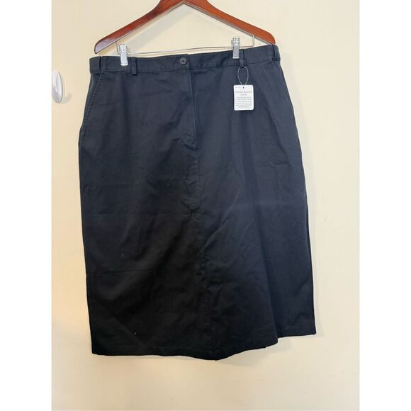 L.L. Bean NWT Original Fit Skirt Womens 20 Straight Navy Cotton Academia Item 27 - Picture 1 of 5